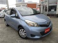 2011 TOYOTA VITZ F