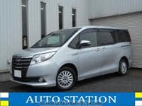 2015 TOYOTA NOAH 1.8GDVD