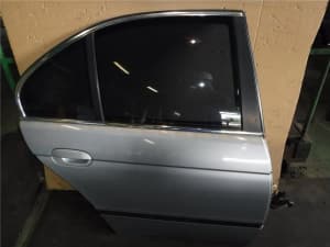 New Used Bmw Bmw 1997 Doors Rear Right Spare Parts Be