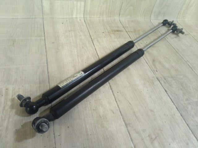 DAMPER HF50 CIMA NISSAN