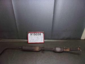 Front Exhaust Pipe TOYOTA Fun Cargo 2000 GH-NCP20 1741021090 (PA34444191) 