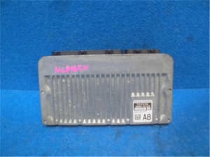 Engine Control Unit / ECU TOYOTA Succeed 2016 DBE-NCP165V 896615C420 (PA72394158) 