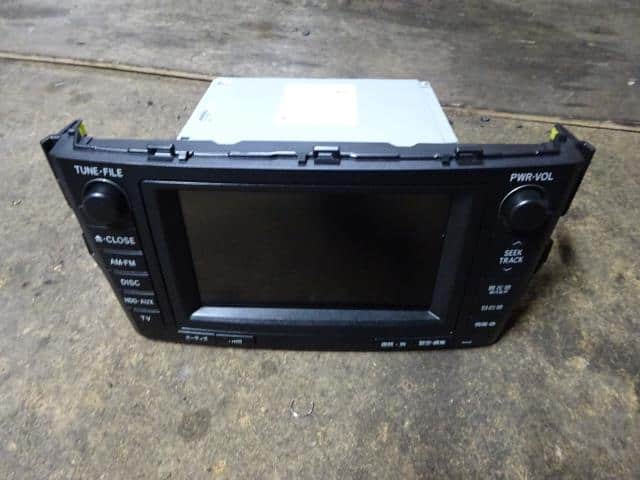 Used]Multi Monitor TOYOTA Mark X Zio 2007 DBA-ANA10