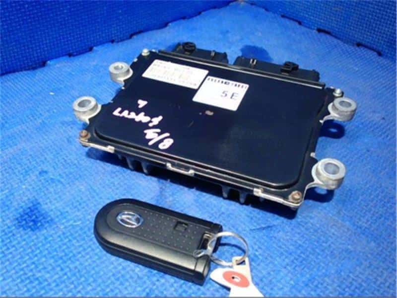 Used]Cast LA260S Engine Control Unit / ECU 89561B2120 - BE FORWARD