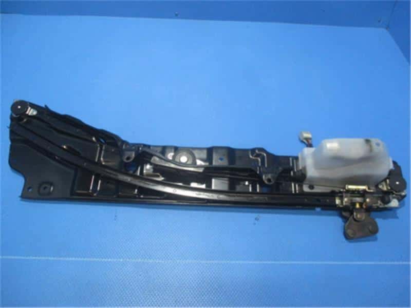Used]Door Closer Motor SUZUKI Every 2005 ABA-DA64W - BE FORWARD