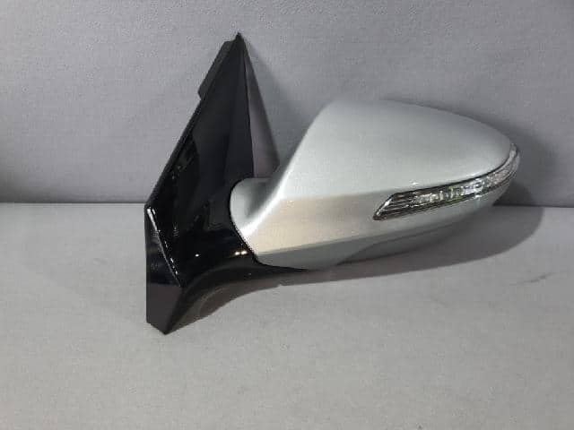 HYN-I40 2012,2013,2014 Heated Passenger Side Silver Mirror Glass Including Base Plate LH 
