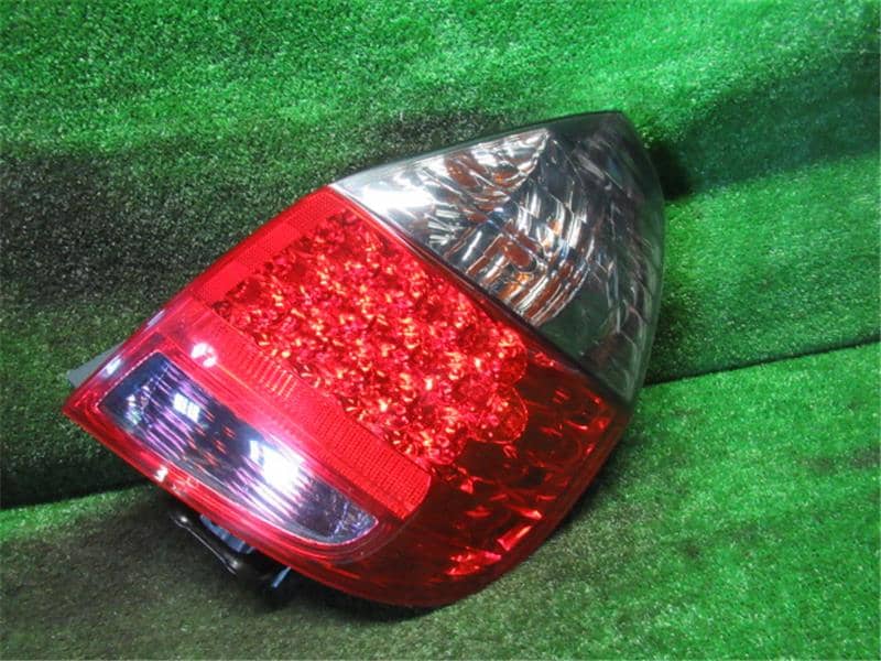 Used]Right Tail Light HONDA Fit 2007 DBA-GD3 - BE FORWARD Auto Parts