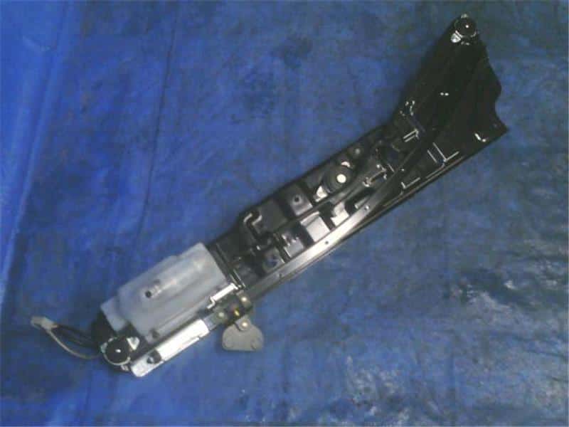パーツ DA64w Every Easy Closer Left and Right Used]Door Closer Motor SUZUKI Every 2005 ABA-DA64W - BE FORWARD