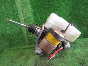 Toyota Prado J120 Brake Booster Master Cylinder