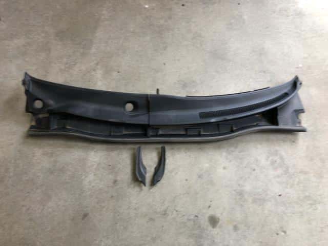 Toyota Corolla Fielder Other Pa 右:5570812361,左:5570912141