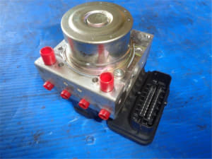 ABS Control Module TOYOTA Tank 2018 DBA-M910A 44050B1440 (PA57245798) 