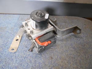 ABS Actuator TOYOTA Passo 2013 DBA-KGC35 44050B1200 (PA63088792) 