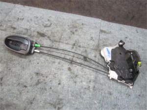 Front Left Door Lock Actuator TOYOTA Vitz 2010 CBA-NCP95 6904052360 (PA56025651) 