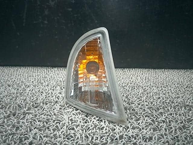 Used]Turn Signal Light TOYOTA Aqua DAA-NHP10 - BE FORWARD Auto Parts