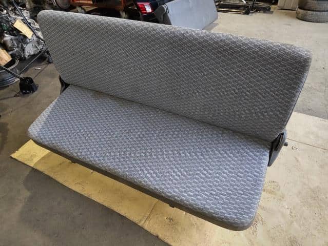Recondition Toyota Hiace Seats 1996 KC-LH119V -