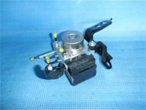 ABS Control Module TOYOTA Tank 2020 DBA-M910A 44050B1490 (PA57444299) 
