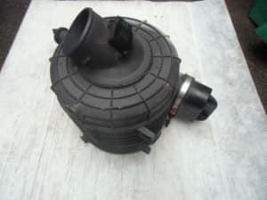 Air Cleaner Assembly HINO Dutro 2004 VF-XKU414 (PA01715753) 