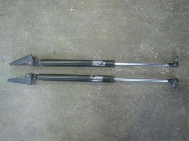 New & Used TOYOTA BB DBA-QNC20 Tail Gate Struts Spare Parts - BE