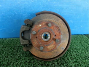 Front Right Knuckle Hub Assembly SUZUKI Carry 1999 GD-DB52T 4511178A30 (PA63969117) 