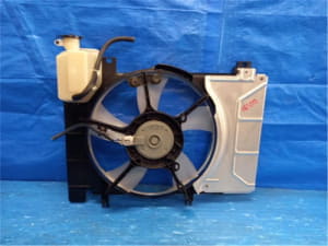 Radiator Cooling Fan TOYOTA Vitz 2012 DBA-NSP130 1636328150 (PA70324077) 