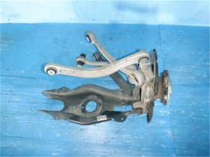 Rear Right Knuckle Hub Assembly MERCEDES-BENZ C-Class 2017 DBA-205043C (PA101336104) 