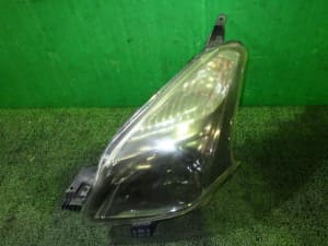 Left Headlight TOYOTA Ractis 2005 DBA-NCP100 8115052660 (PA48893264) 