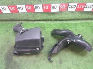 Air Cleaner Assembly TOYOTA 2014 DBA-ZRR85G 1770037280 (PA104221215) 