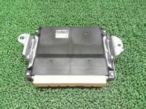 Engine Control Unit HINO Dutro 2018 TPG-XZU710M 8966137S22 (PA104369851) 