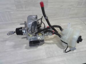 ABS Actuator TOYOTA Prius Alpha 2013 DAA-ZVW41W 4707012020 (PA104502794) 