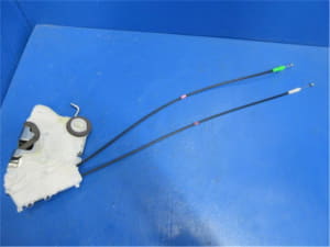 Front Left Door Lock Actuator TOYOTA Vitz 2011 DBA-KSP130 6904047050 (PA104604826) 