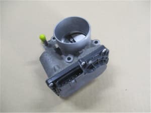 Throttle Body TOYOTA Voxy 2015 DBA-ZRR85W 2203037050 (PA84606817) 