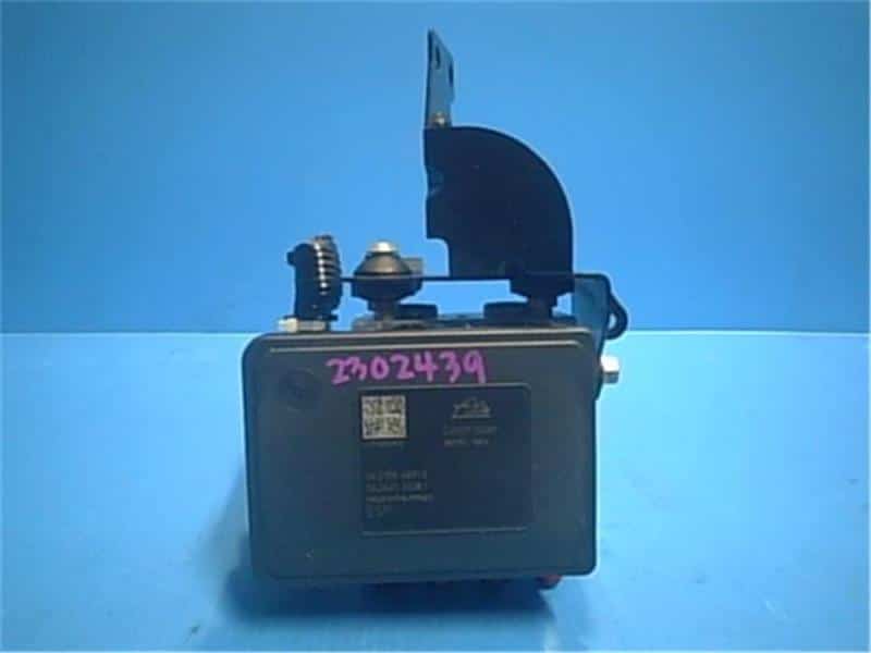 ＲＶＲ DBA-GA4W ABSアクチュエーター 4J10 U17 4670A643 4670A886 231382 ＲＶＲ DBA-GA4W ABSアクチュエーター 4J10 W13 4670A773 中古 2025年