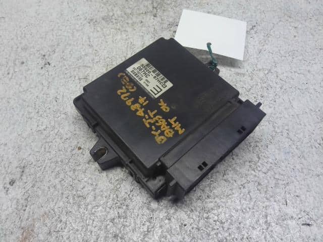 Used]Carry DA63T Engine Control Unit / ECU 3392067HD0 - BE FORWARD