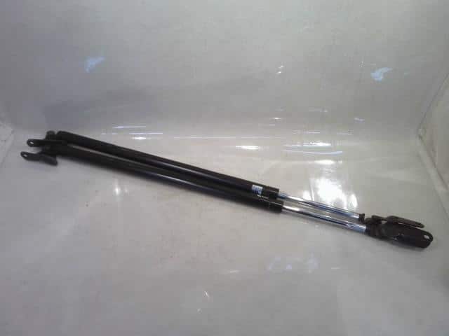 パーツ TOYOTA NOAH SR40 Rear Gate Damper Used]Tail Gate Damper TOYOTA Noah - BE FORWARD Auto Parts