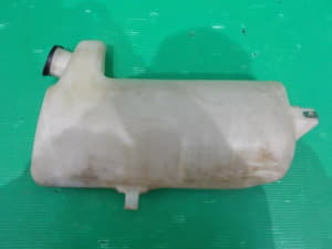Windshield Washer Tank HINO Dutro 2005 PB-XZU414M (PA01198874) 