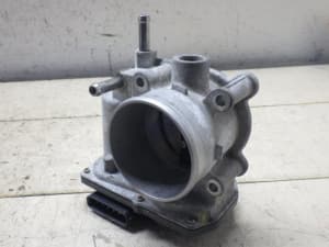 Throttle Body TOYOTA Voxy 2018 DBA-ZRR85G 2203037050 (PA108188831) 
