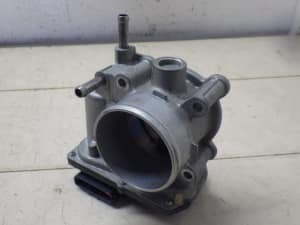 Throttle Body TOYOTA Avensis 2014 DBA-ZRT272W 2203037050 (PA108334973) 