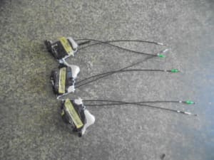 Door Lock Solenoid SUBARU Trezia 2011 DBA-NCP120X (PA66856065) 