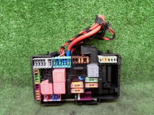 Fuse Box MERCEDES-BENZ Benz c class 2017 DBA-205240C (PA94484033) 