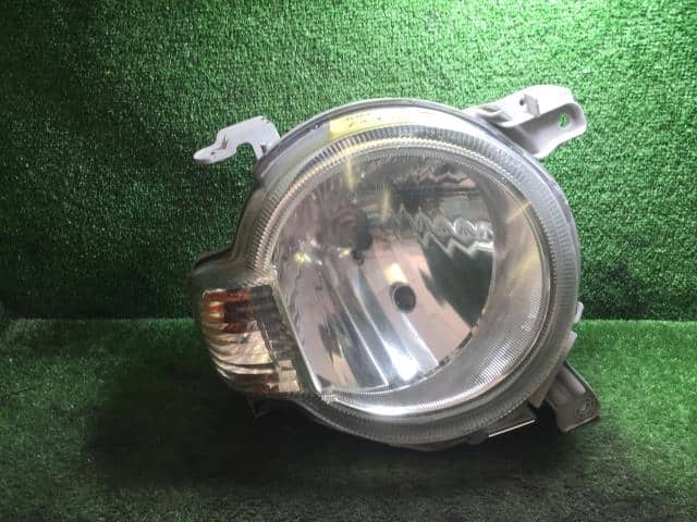 Used]Left Headlight DAIHATSU Mira cocoa 2014 DBA-L675S - BE