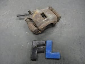 Front Left Caliper SUZUKI Carry 1999 GD-DB52T 5510278A00 (PA31515818) 