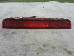 Third Brake Light TOYOTA Vitz 2011 DBA-NSP130 8157052220 (PA88794941) 