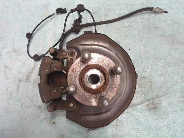 Used]March K13 Right Front Knuckle ASSY [13436086] - BE