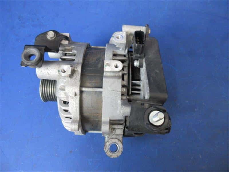 Used]XV Hybrid GPE alternator 23700AA901 - BE FORWARD Auto Parts