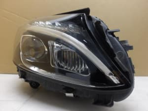 Right Headlight MERCEDES-BENZ Benz c class 2015 DBA-205040C A2058201461 (PA110603541) 