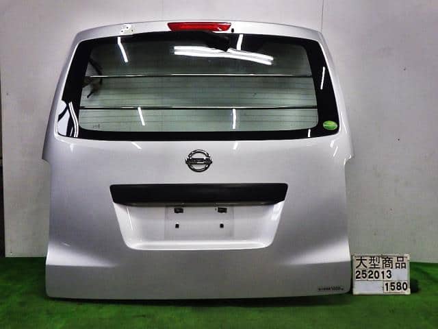 Used]Back Door Assembly NISSAN Nv350 caravan 2016 LDF-VW2E26