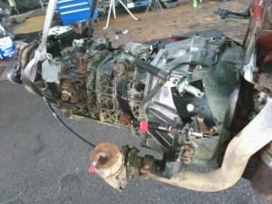 Manual Transmission HINO Dutro 2005 PB-XZU414M 3311037A31 (PA104146303) 