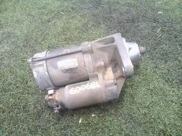 Used]Starter ISUZU Forward 2006 ADG-FRD90J3S 8982452601 - BE