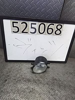 Left Fog Light TOYOTA Vitz 2011 DBA-NSP135 812200D042 (PA112956816) 