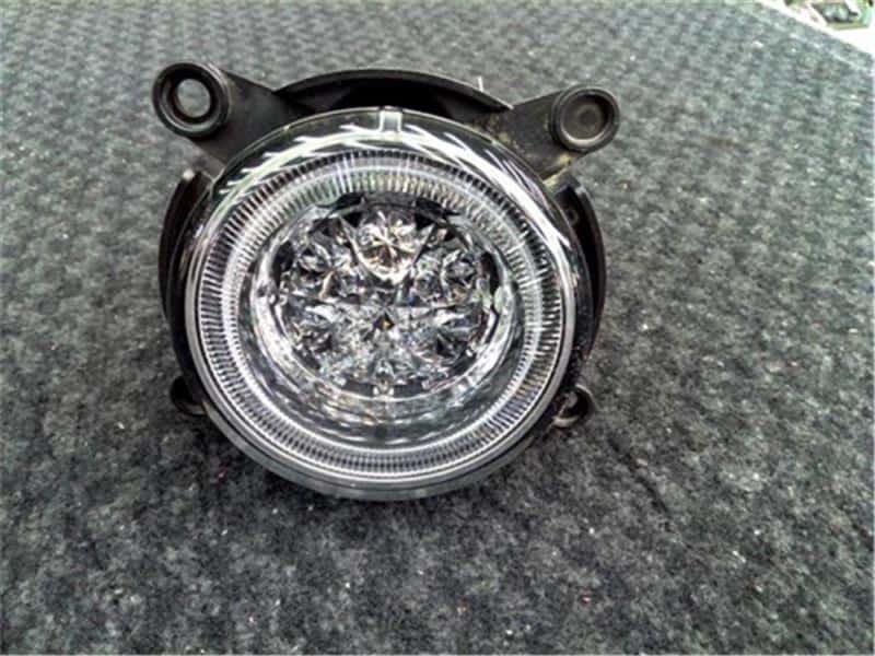 Used]Left Fog Light DAIHATSU Mira cocoa 2014 DBA-L675S - BE